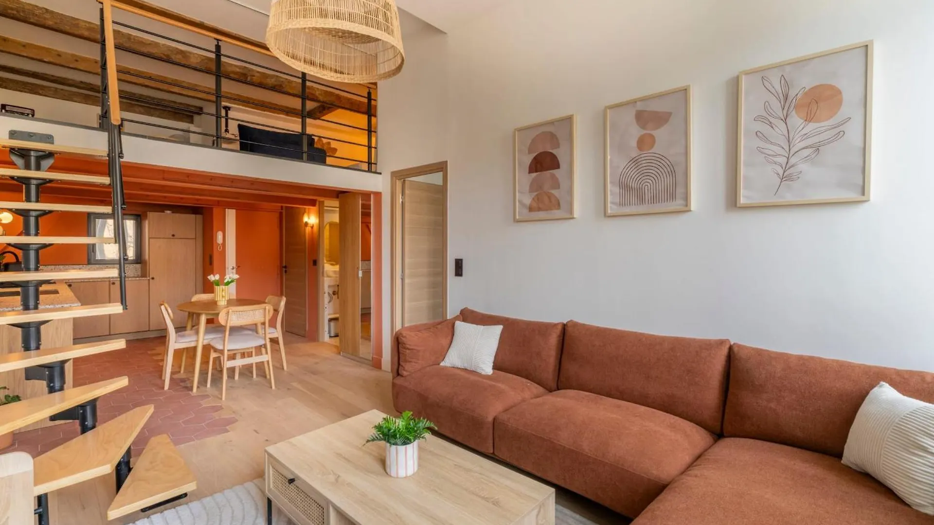 Appartement Lumiere Du Panier - Welkeys Marseille