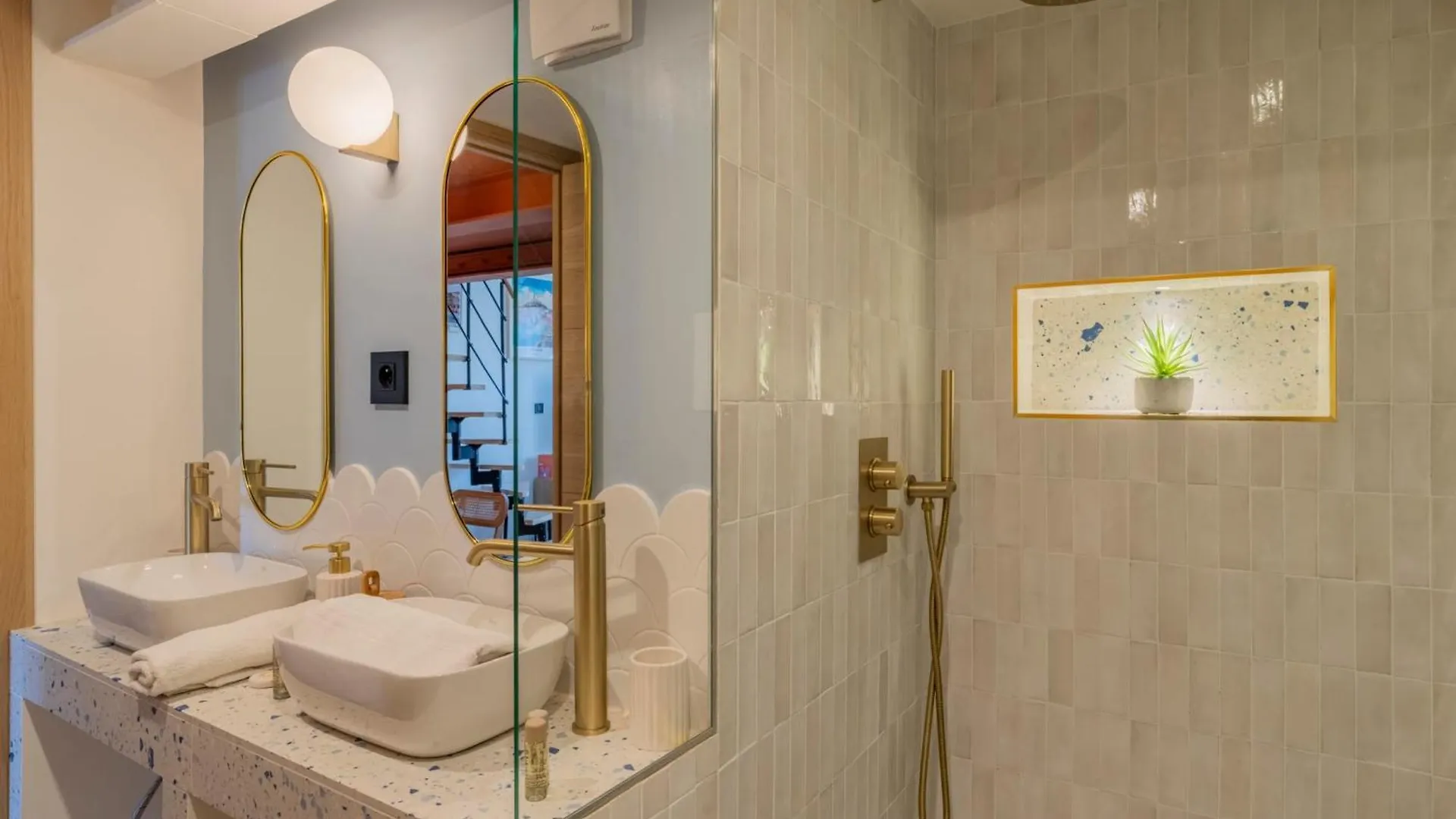 Appartement Lumiere Du Panier - Welkeys مارسيليا 0*,  فرنسا